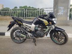 Yamaha FZs